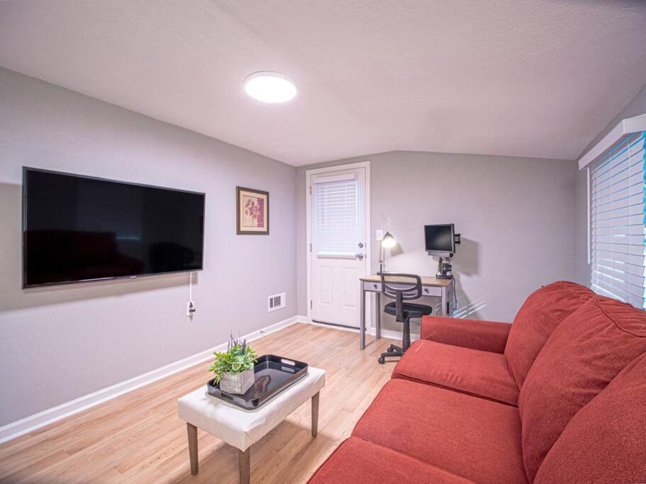 Homey Bungalow Convenient To Marietta And I-75! Екстериор снимка